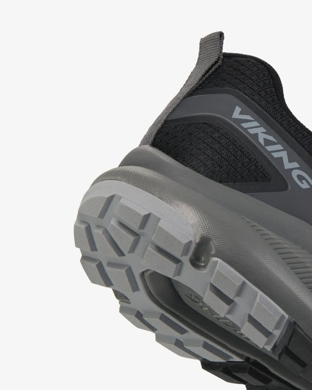 Viking Sneakers>Motion Low M Black/Charcoal